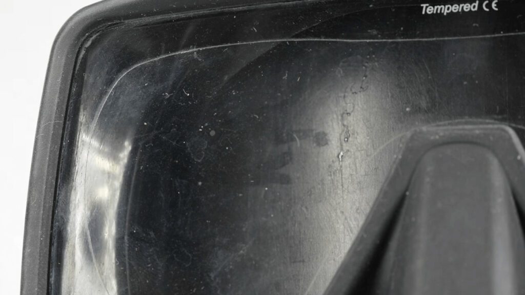 4 Effective Ways to Defog Your Scuba Diving Mask 2 Tempered Scuba Dive Mask