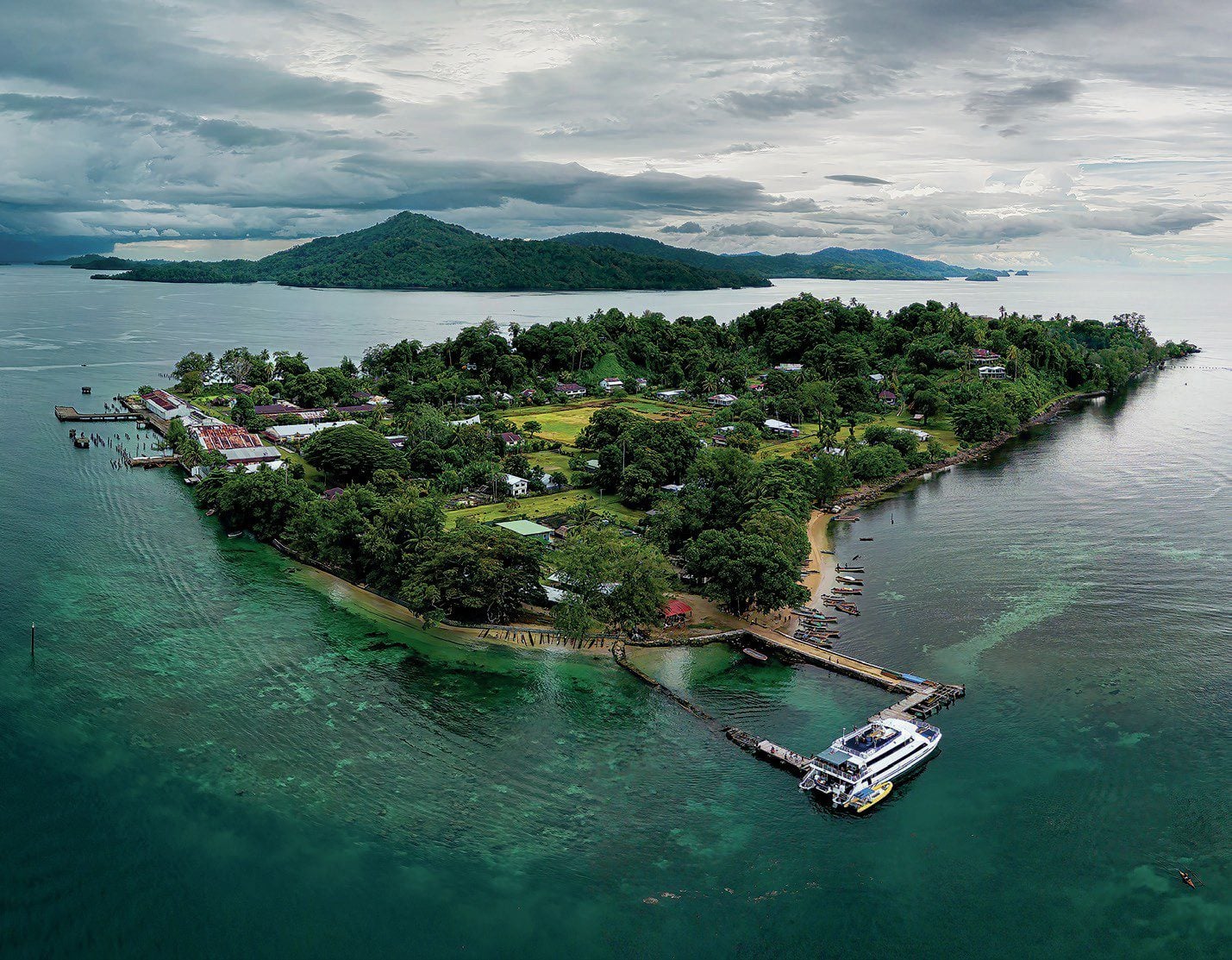 Island in Milne Bay