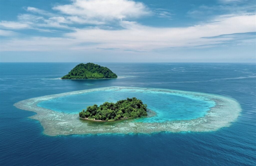 Diving New Britain's Fathers Reefs 15 Aerial views are truly stunning
